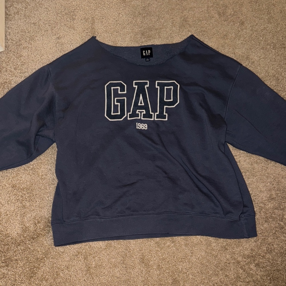 GAP OVERSIZED CREWNECK